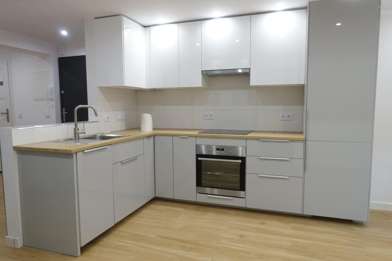 Three Rooms Apartment Krakow Ngoại thất bức ảnh